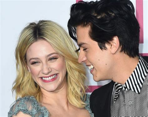 is betty from riverdale dating jughead in real life